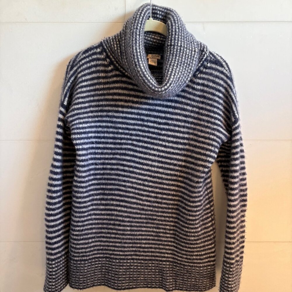 Few Scotland Cashmere Silk Cowl Neck Sweater M Purple Gray Stripe